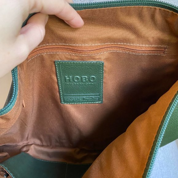 Green Leather HOBO purse - Picture 6 of 8